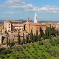 NEW – Take a walk through Southern Tuscany with On Foot’s latest video NEW – Take a walk through Southern Tuscany with On Foot’s latest video